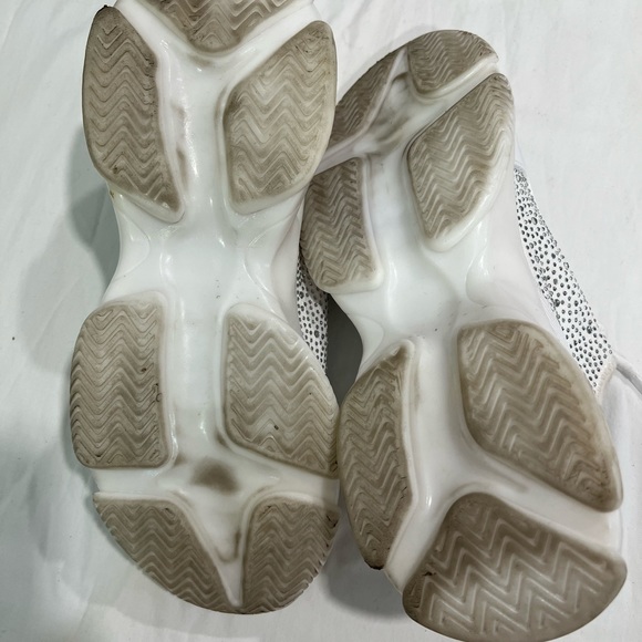 Fun Juicy Couture sneakers Women’s Size 8.5 - Picture 7 of 8